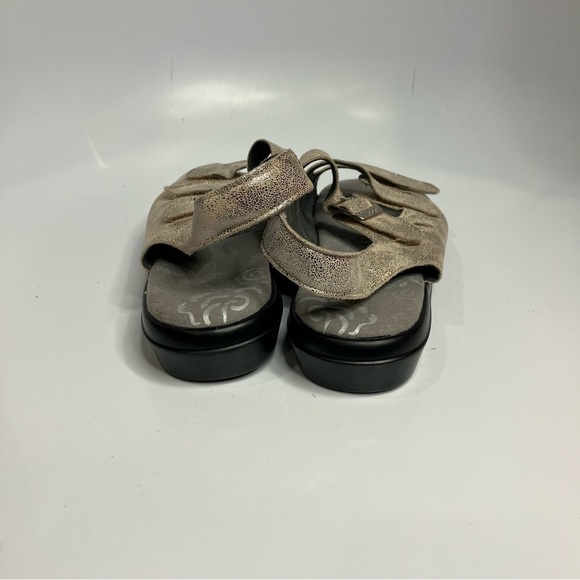 Propet silver 3 strap sandals comfort shoes size 8.5 - Picture 4 of 7